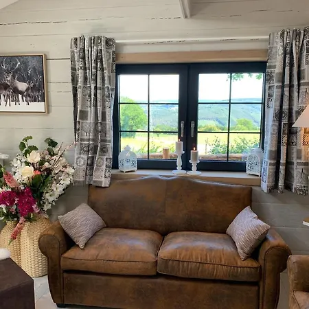 Ferienhaus Mit Hallenbad Trois-Ponts
